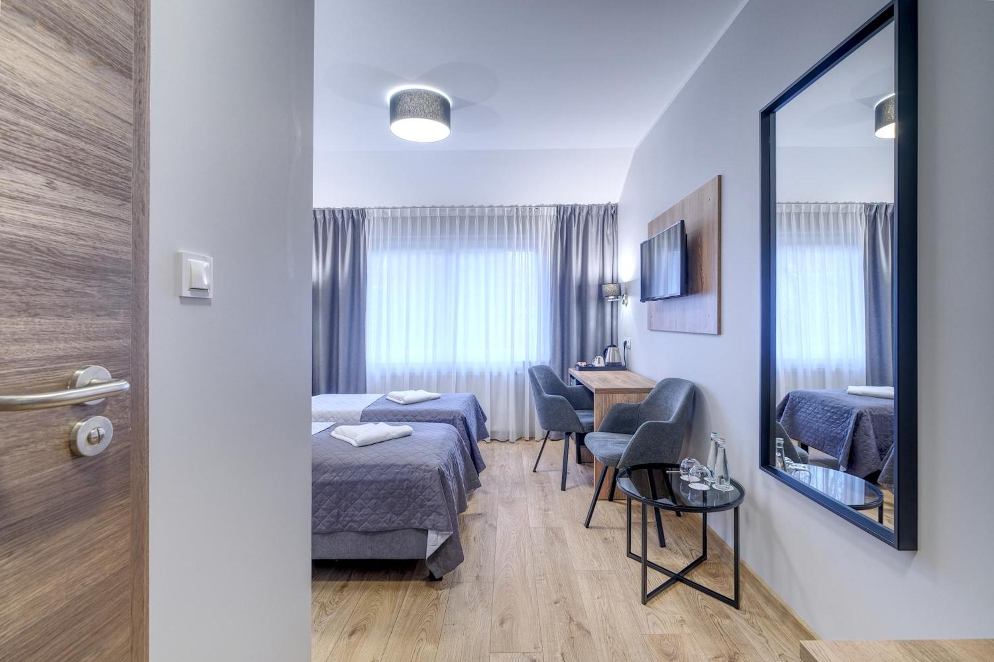 Lawendowy Dwor Bed and Breakfast Pszczółki Buitenkant foto
