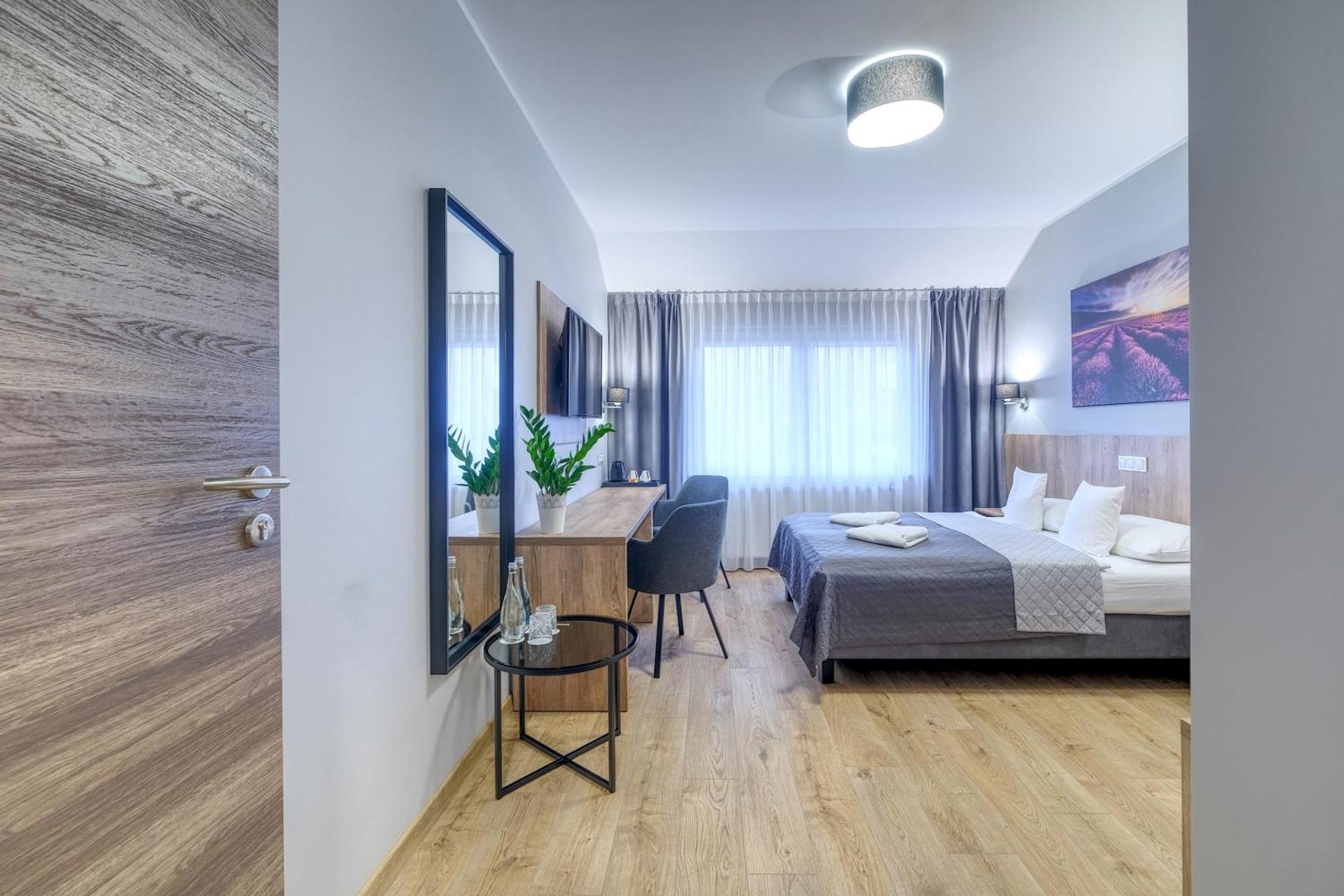 Lawendowy Dwor Bed and Breakfast Pszczółki Buitenkant foto